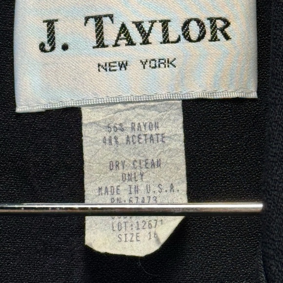 J Taylor New York elegant vintage long-sleeved cardigan Black Size 16 - Picture 5 of 8